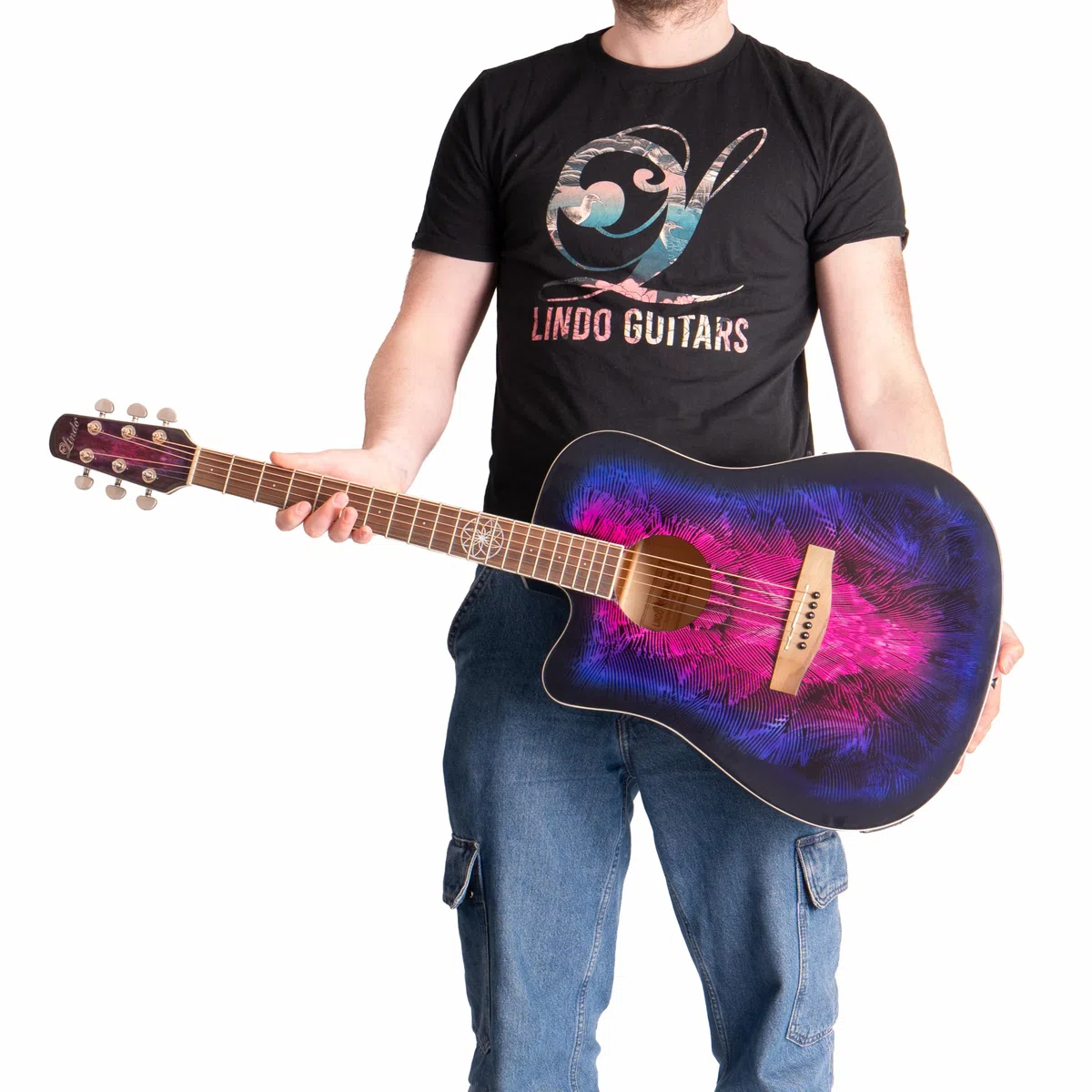 Lindo Guitarra electroacústica para zurdos en preamplificador morado, afinador digital/ecualizador y funda acolchada