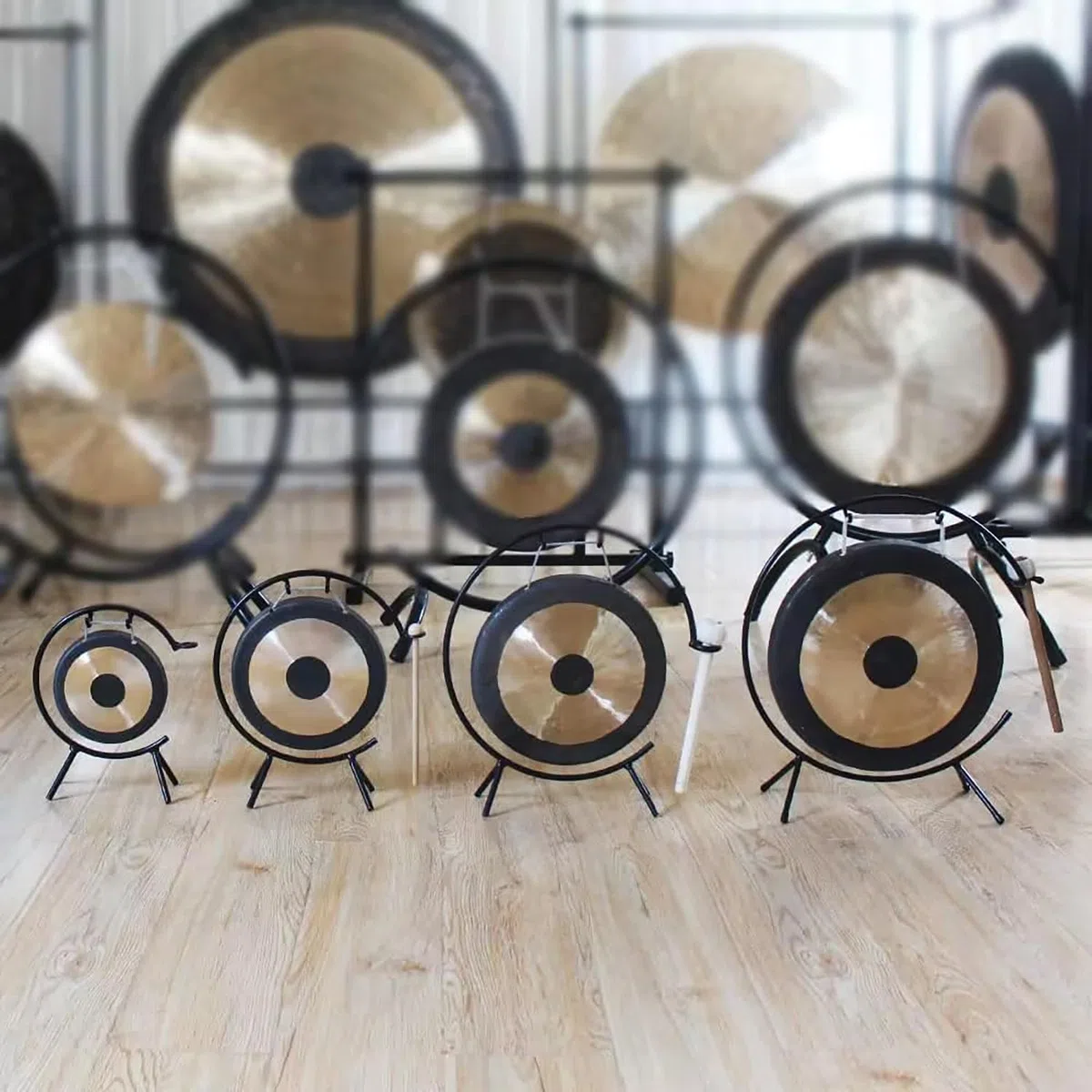 Gong Tradicional Chino, Gong Con Soporte Y Mazo De Madera, Gong De 45 Cm + Marco En Forma De C De 55 Cm, Hecho a Mano, Tono Suave, Escritorio De Bronce, Excelente Sonido Para Hojas De Orquesta Sinfóni