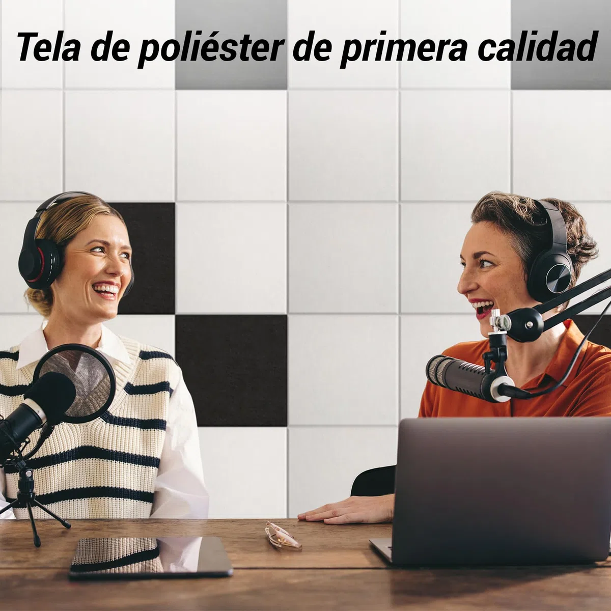 TONOR 18 PCS Paneles AcúSticos Adhesivos Cuadrados, 30 x 30 x 0,9 cm, Aislamiento AcúStico con Baldosas Murales de PoliéSter de Alta Densidad para Paredes, Techos y Puertas, Blanco